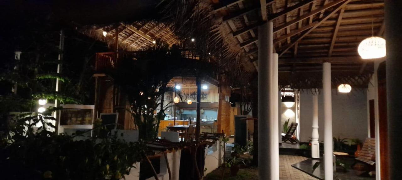 Mamba Hotel Tangalle Exterior photo